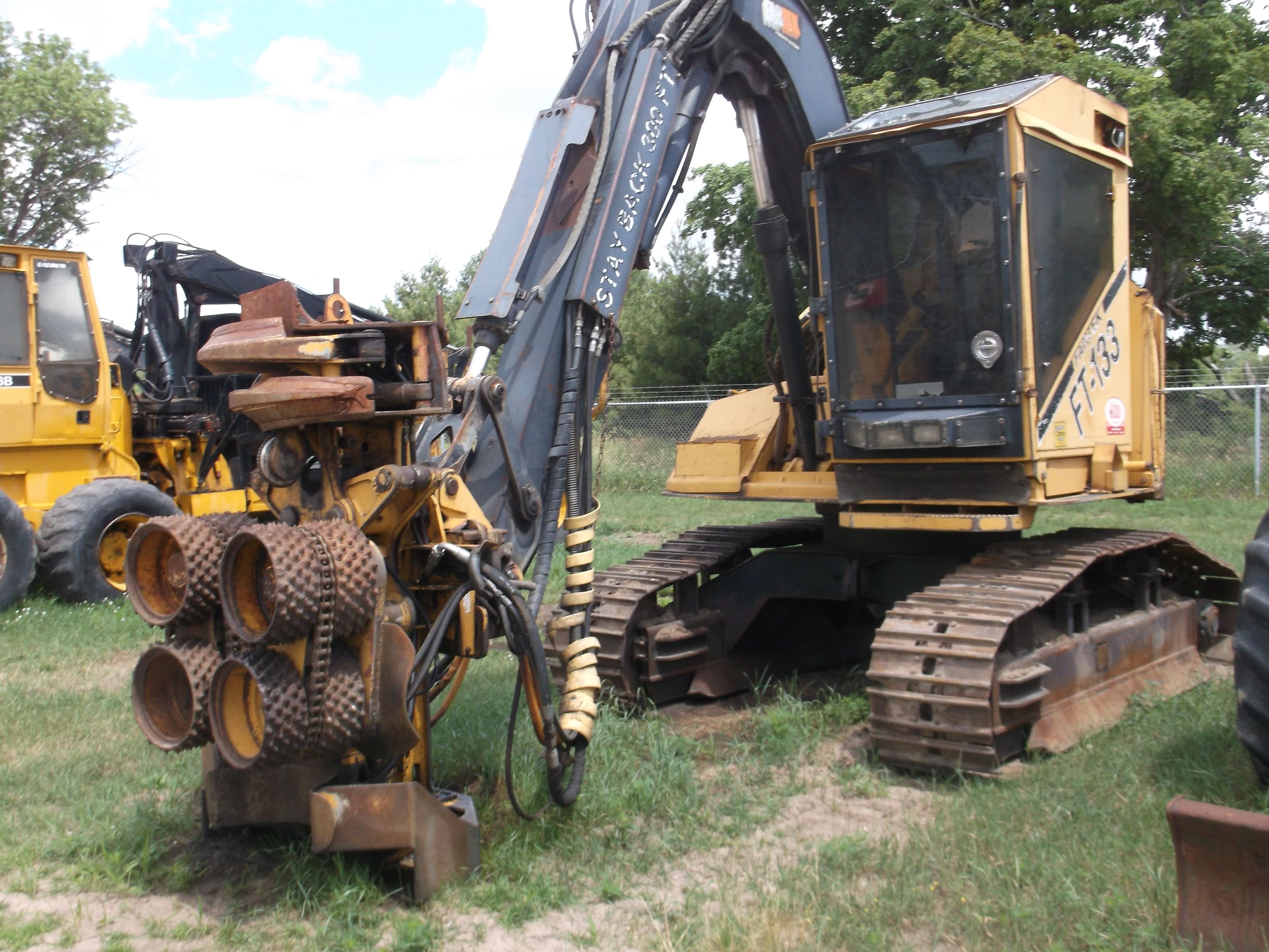 2001 Fabtek 133 Harvesters And Processors For Sale