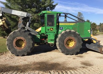 John Deere 648L Skidder