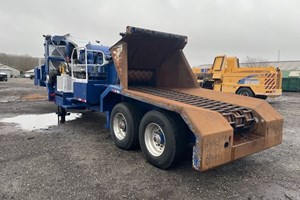 2014 Peterson-Pacific 4300B  Wood Chipper - Mobile