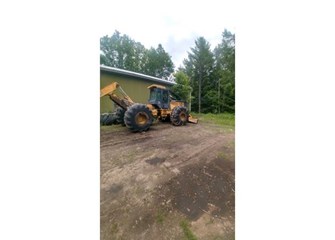 2005 John Deere 748GIII Skidder