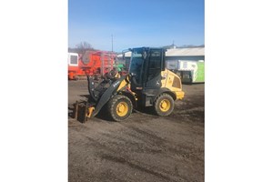 2019 John Deere 244L  Wheel Loader