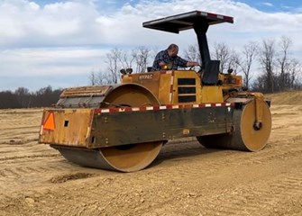 2004 Hypac C350D Compactors