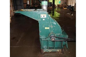 Schutte 1040  Hogs and Wood Grinders