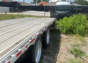 2012 Reitnouer 48 Flatbed Trailer