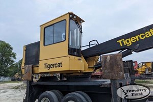 2015 Tigercat 234B  Log Loader