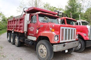 1996 International  Truck-Dump