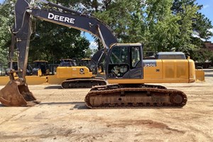 2019 John Deere 250G LC  Excavator