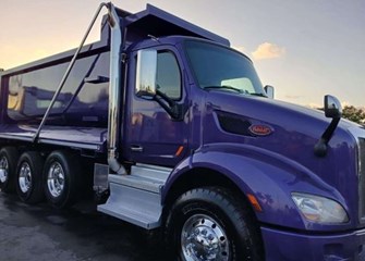 2018 Peterbilt 579 Dump Truck