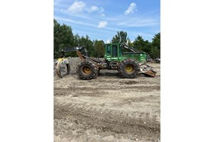 2006 John Deere 748GIII  Skidder