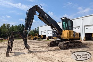 2016 Caterpillar 325D-FM  Log Loader