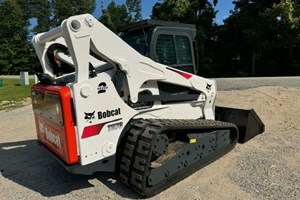 2014 Bobcat T870  Skidsteer