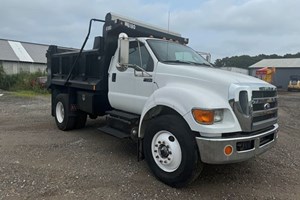 2015 Ford F750  Truck-Dump