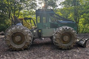 1998 Timberjack 240C  Skidder