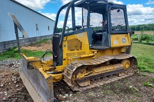 John Deere 650J  Dozer