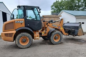 Case 321F  Wheel Loader