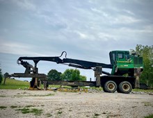 John Deere 335C