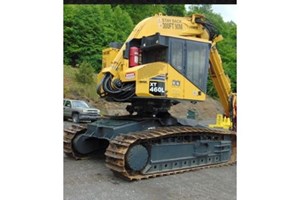 2017 Komatsu XT460L-3  Feller Buncher