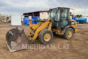 2018 Caterpillar 906M AR  Wheel Loader