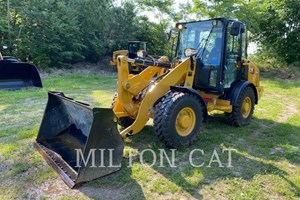 2021 Caterpillar 906  Wheel Loader