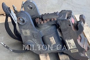 2015 Caterpillar 305/306 TILTING DUAL LOCK COUPLER  Attachment