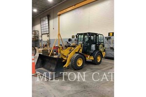 2021 Caterpillar 906M  Wheel Loader