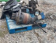 John Deere 437 C Swing box/motor