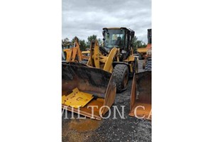 2017 Caterpillar 938M  Wheel Loader