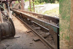 Precision Husky  Conveyor-Vibrating