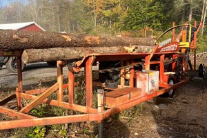 2005 Blockbuster 22-20  Firewood Processor