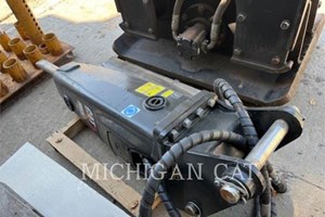 2024 Caterpillar WORK TOOLS (NON-SERIALIZED) BHL H65S  Attachment