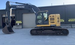 2019 John Deere 245GF Excavator