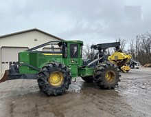 2023 John Deere 548GII