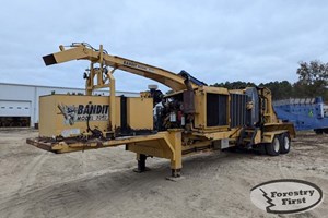 2013 Bandit 3090  Wood Chipper - Mobile