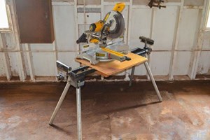 Dewalt  Miter Saw