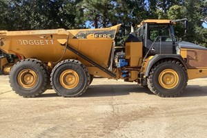 2020 John Deere 410E  Articulated Dump Truck