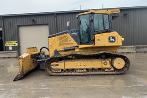 2021 John Deere 750L  Dozer