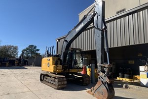 2022 John Deere 130G  Excavator