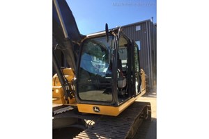 2022 John Deere 210G LC  Excavator