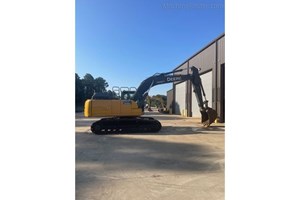 2021 John Deere 210G LC  Excavator