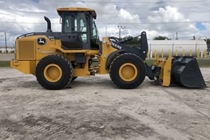 2024 John Deere 544 P  Wheel Loader