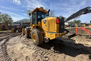 2022 John Deere 544 P  Wheel Loader