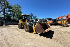 2022 John Deere 544P  Wheel Loader