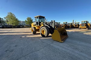 2022 John Deere 544P  Wheel Loader