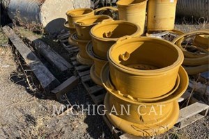 Caterpillar WORK TOOLS (NON-SERIALIZED) 966 RIMS  Tires