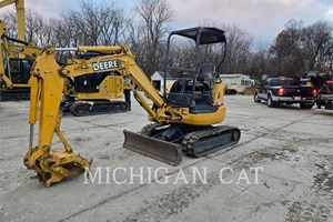 2003 John Deere 27C  Excavator