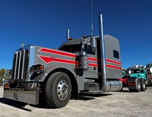 2021 Peterbilt 389