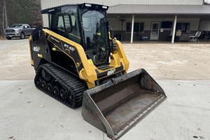 2021 ASV RT65  Skidsteer