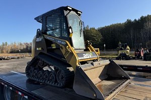 2021 ASV RT50  Skidsteer