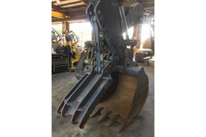 2022 John Deere 210G LC  Excavator