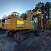 2006 John Deere 200CLC Excavator